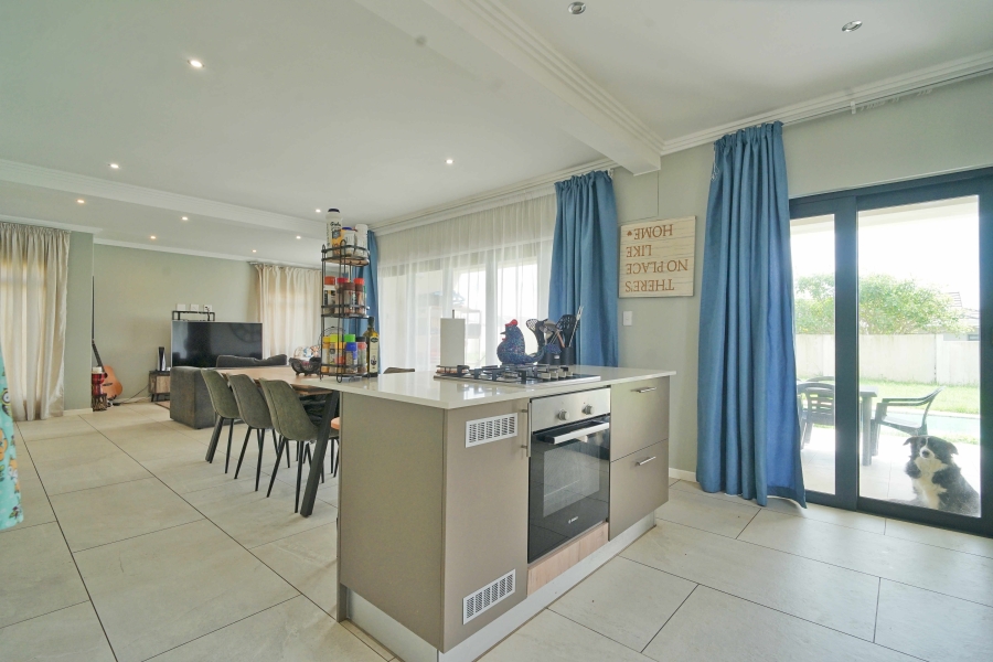 3 Bedroom Property for Sale in Kidds Beach Eastern Cape